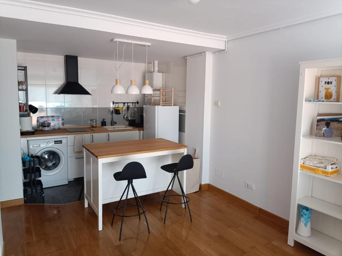 Apartamento Con Terraza Comillas Exterior foto