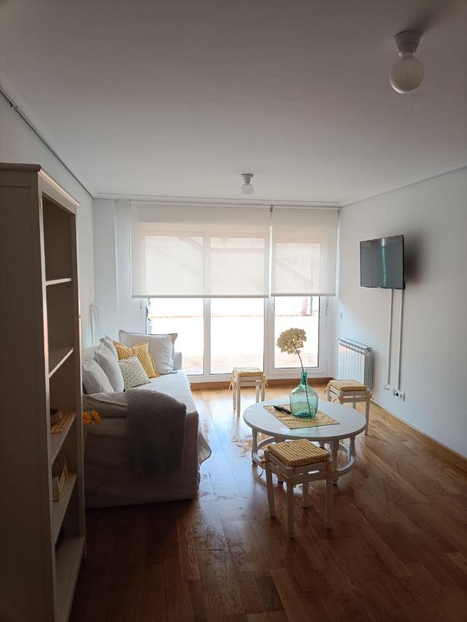 Apartamento Con Terraza Comillas Exterior foto